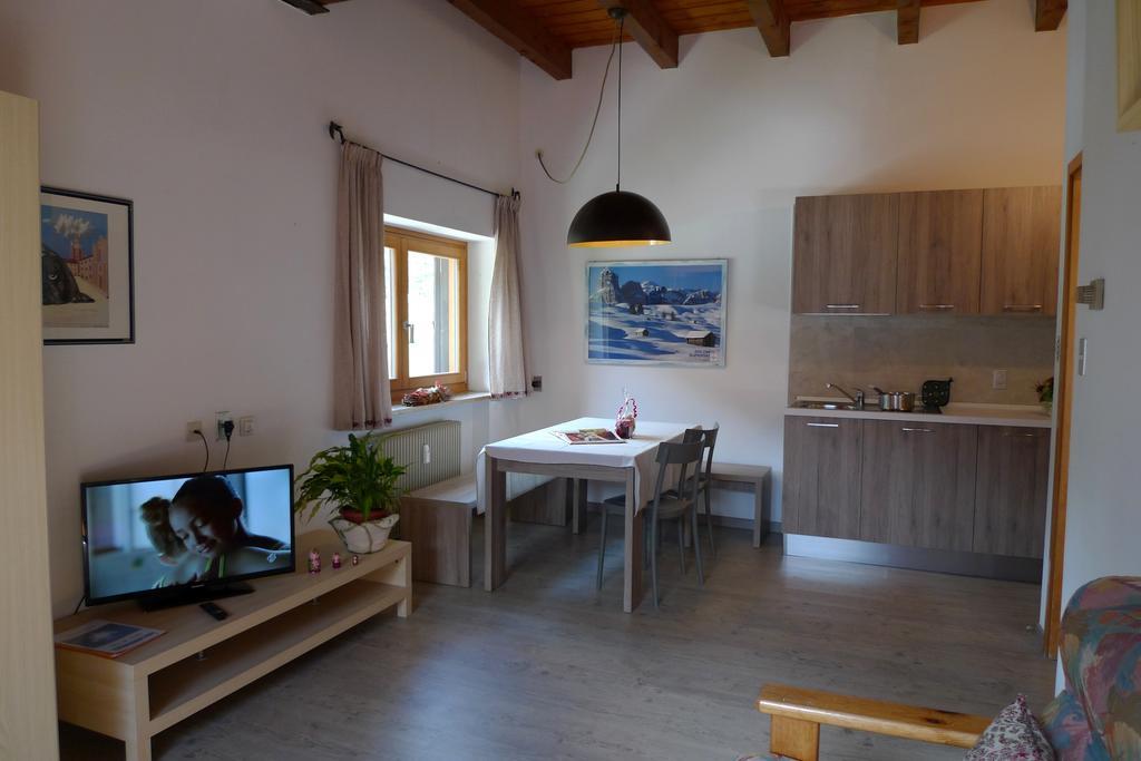 Dolomitissime Holiday Homes Marmolada Rocca Pietore Ruang foto