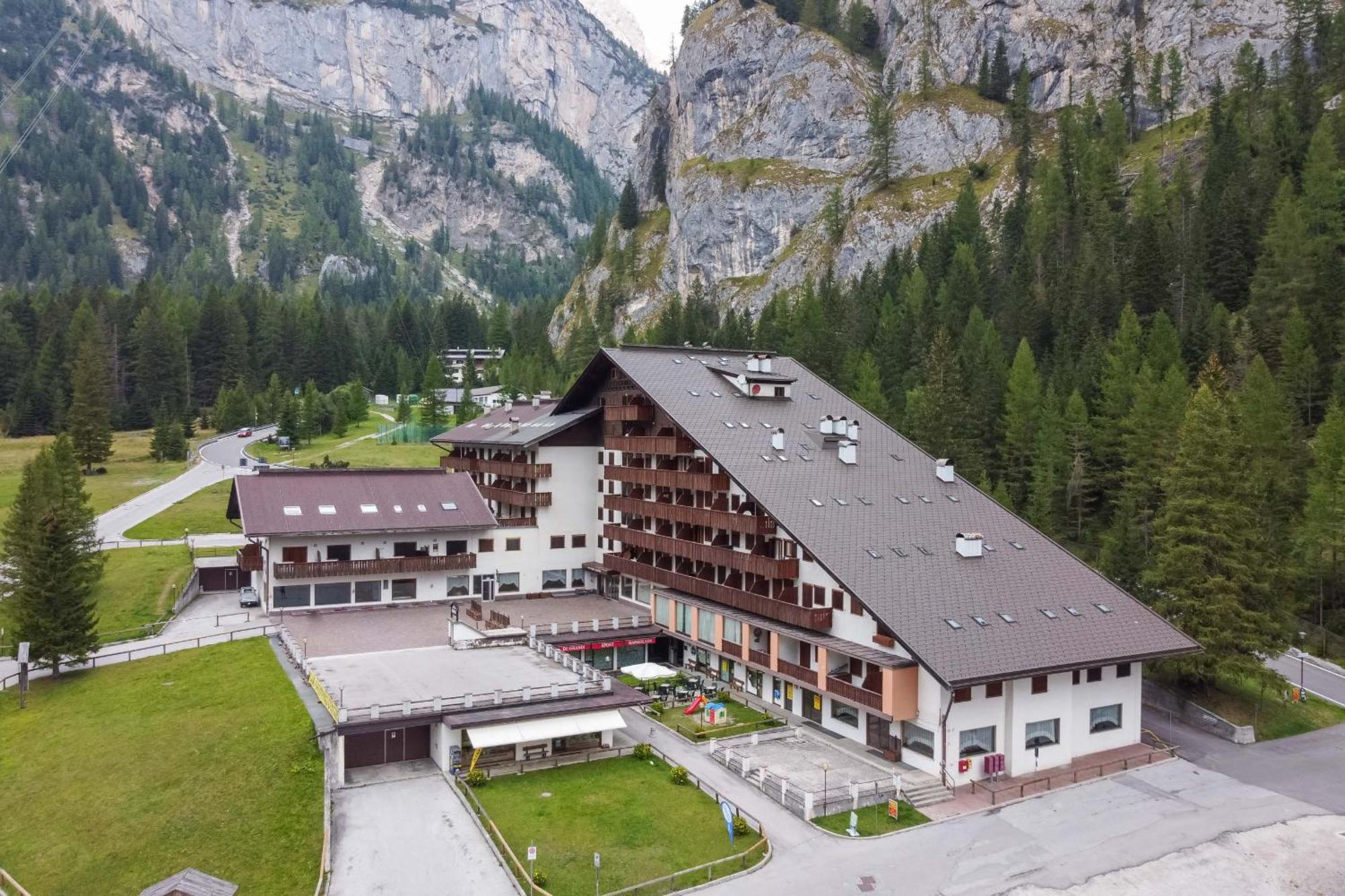 Dolomitissime Holiday Homes Marmolada Rocca Pietore Bagian luar foto