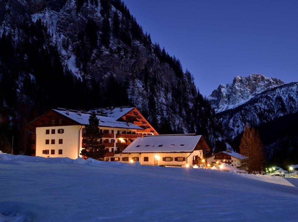 Dolomitissime Holiday Homes Marmolada Rocca Pietore Bagian luar foto